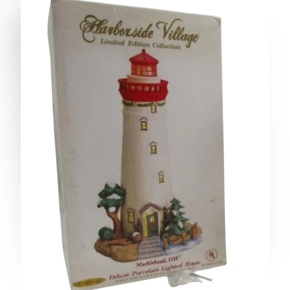 O'Well Harborside Village 2001 Lighthouse Marblehead Ohio w Box